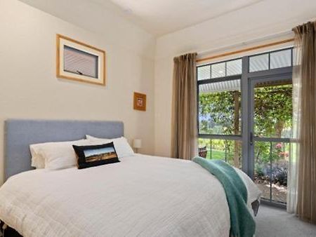 Hawkdun Rise Vineyard & Accommodation 亚历山德拉 外观 照片